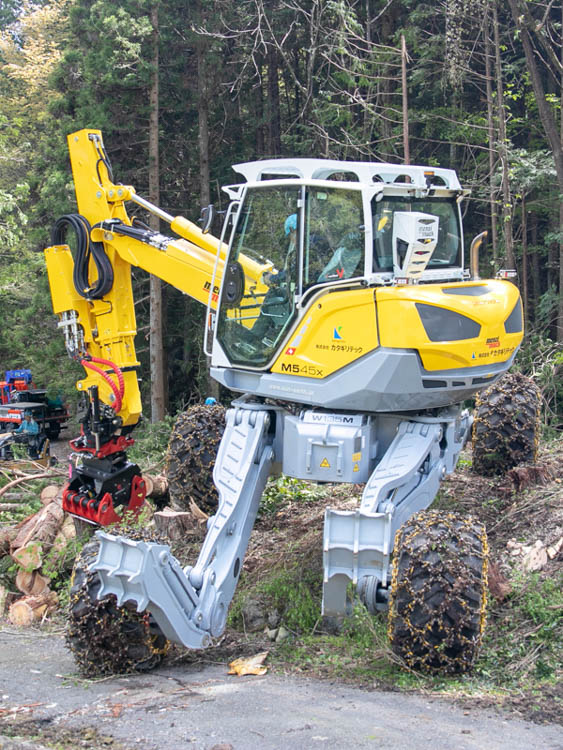 保有重機・車両一覧 - 株式会社カタギリテック